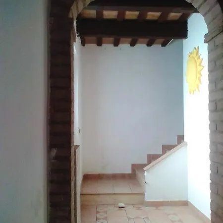 Дом отдыха House With 2 Bedrooms In Campofilone With Furnished Garden 3 Km From The Beach Campofilone